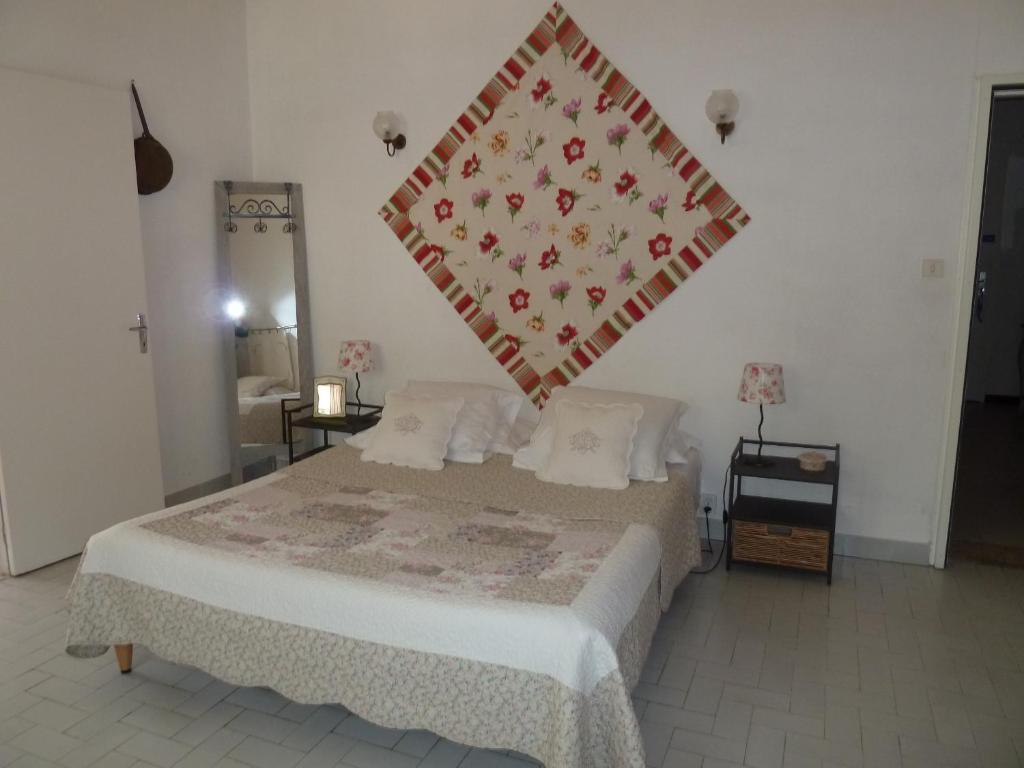 Mas De Valiguiere Hotel Saze  Стая снимка